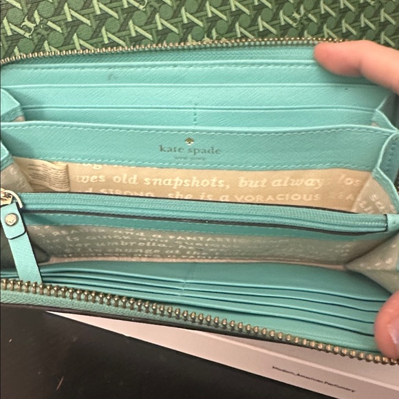 KATE SPADE NY By The Pool Flamingo Turquoise Lacey Zip Around Wallet - Picture 3 of 3